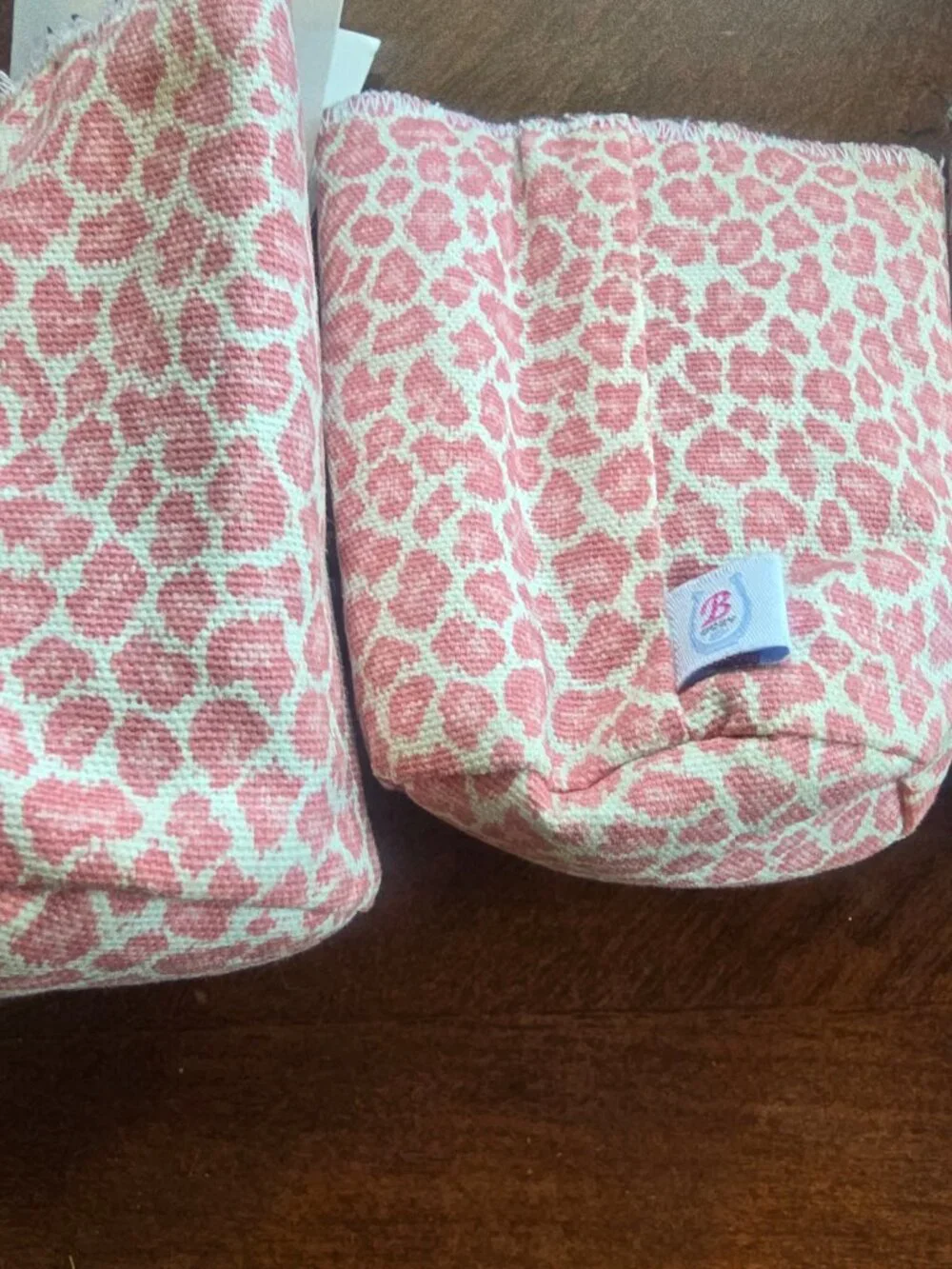 Lot of 4 B Cozy Animal Print Charitable Supports - Old Friends Equine